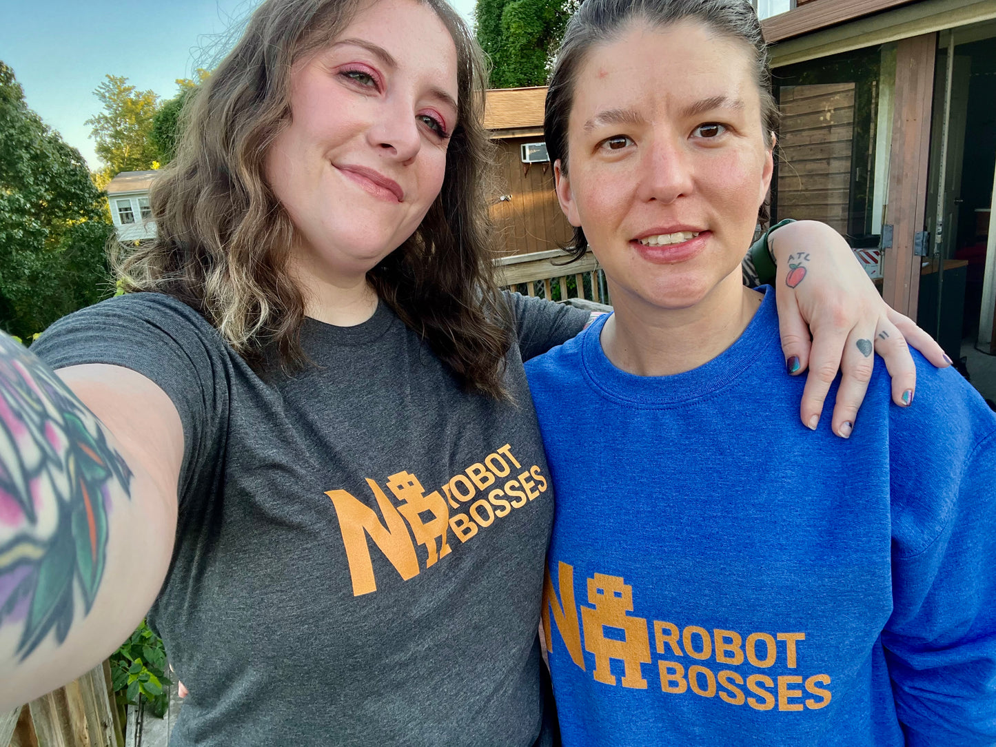 No Robot Bosses Yellow Logo Unisex T-Shirt